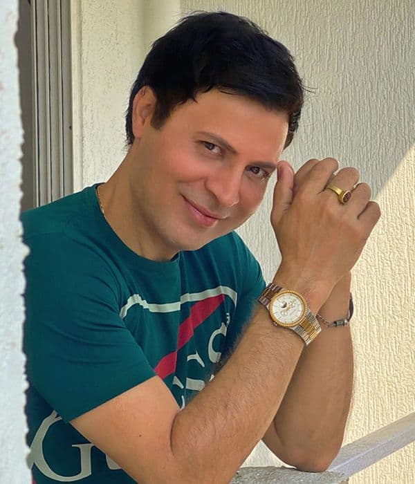Amit Misra — Associate director