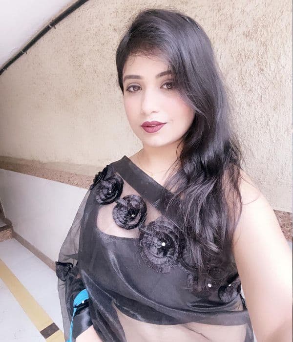 <p>Amrita Pandey<br></p>