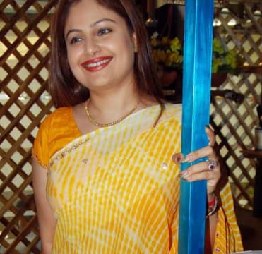 Ayesha Jhulka
