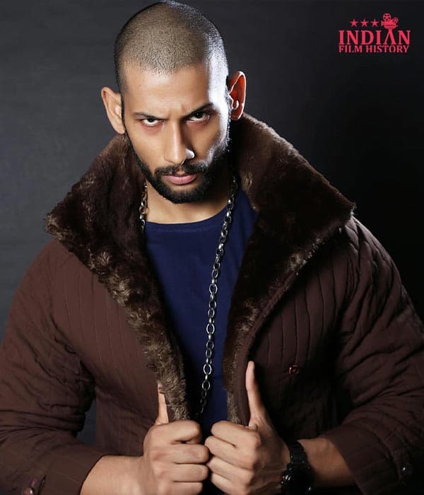 <p>Danish Akhtar Saifi<br></p>