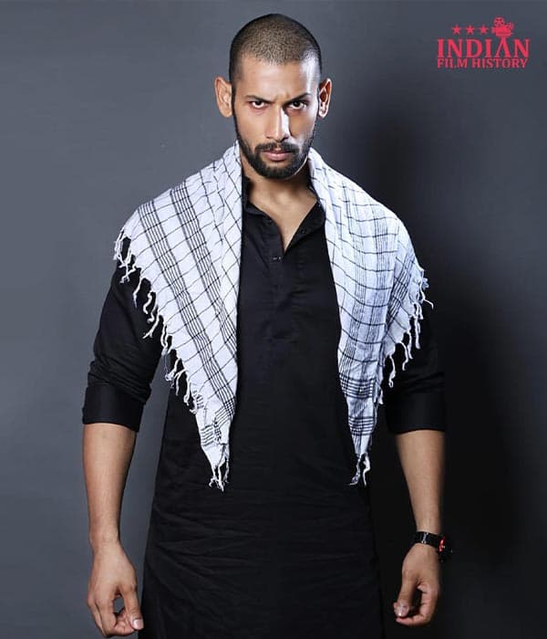 <p>Danish Akhtar Saifi<br></p>
