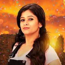 Dhanashree Dalvi — Actress
