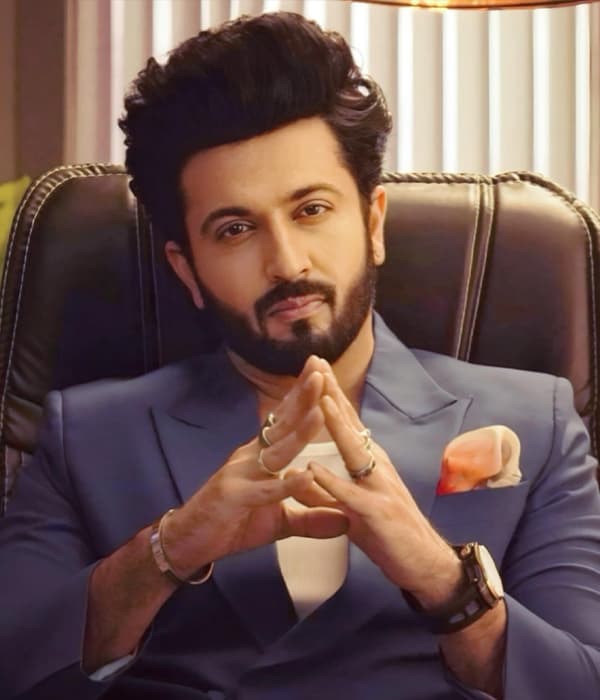 <p>Dheeraj Dhoopar<br></p>