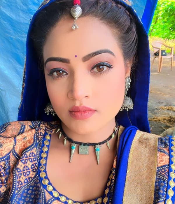 Diya Singh — Actress
