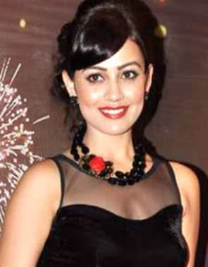Esha Kansara