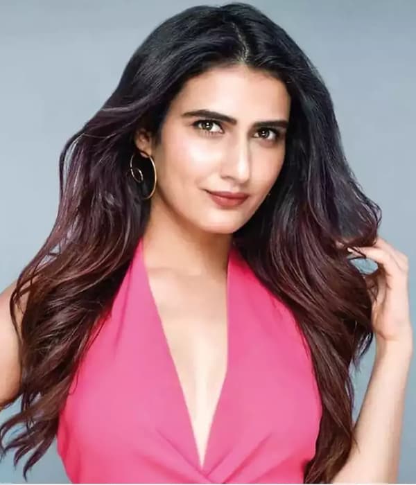 <p>Fatima Sana Shaikh<br></p>