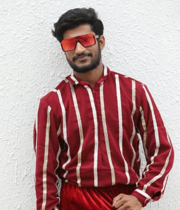 Huli Karthik