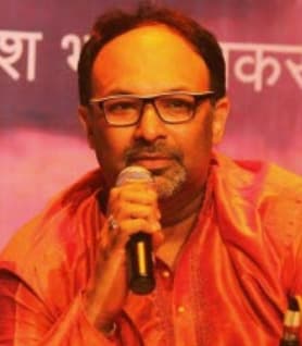 Kamlesh Bhadkamkar — Music Director