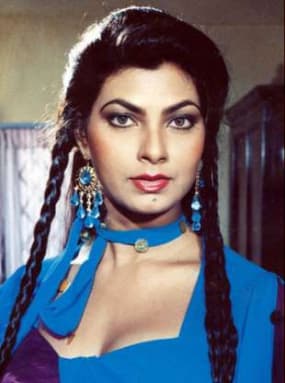 Kimi Katkar — Supporting Actress