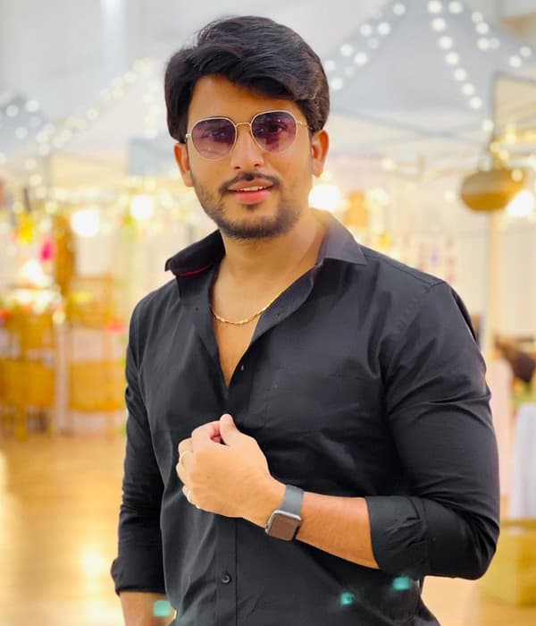 Kishor Das