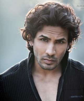 Krip Suri