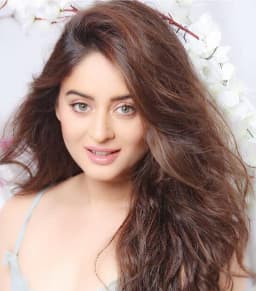 Mahhi Vij — Actress