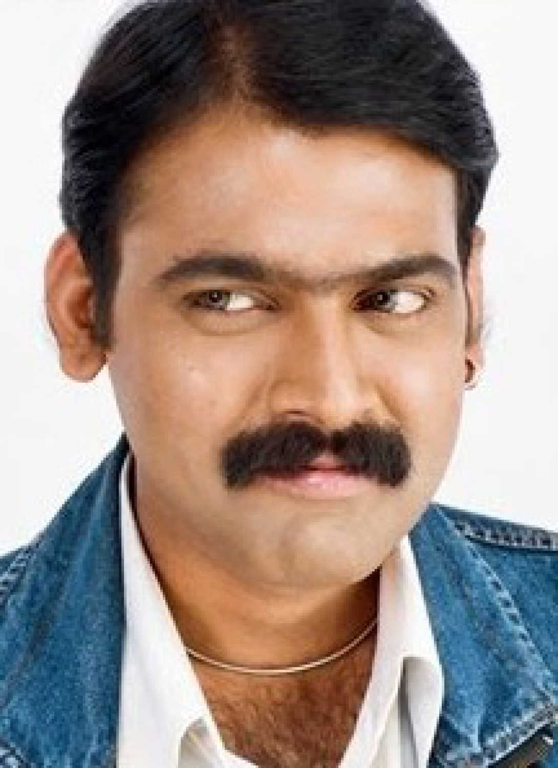 Makarand Anaspure — Actor