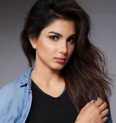 Monica Gill — Actress