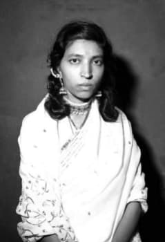 Mubarak Begum — Singer