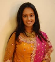 Mugdha Chaphekar — Actress
