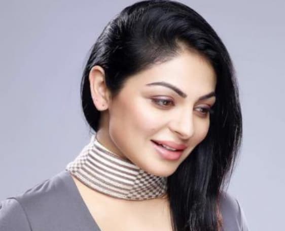 Neeru Bajwa — Actress