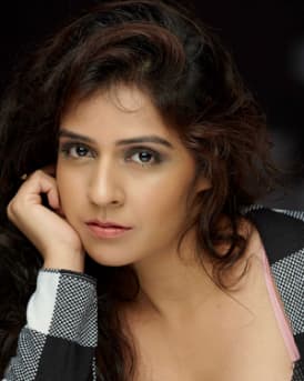 Neha Pawar — Actress