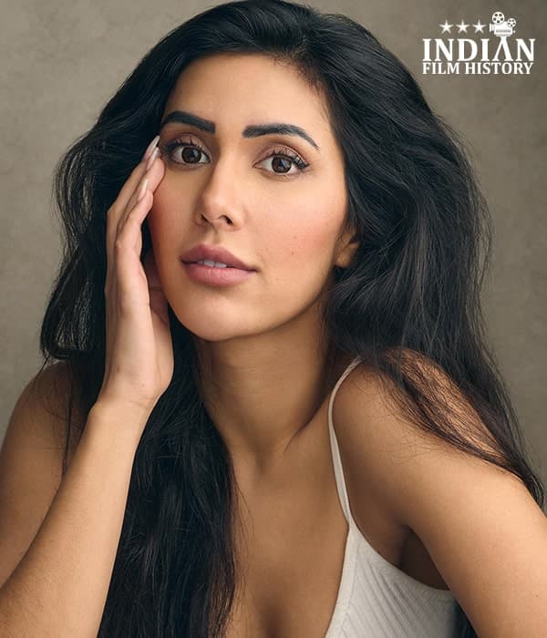 <p>Nisha Aaliya<br></p>