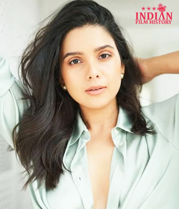 Rashmi Agdekar — Supporting Actress