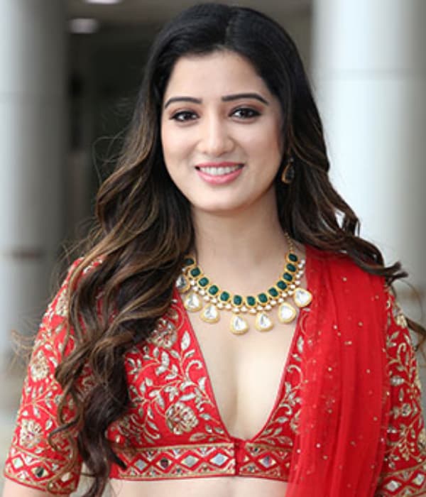 Richa Panai — Actress