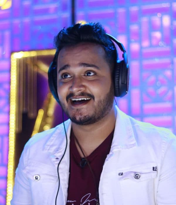Rohit Shyam Raut — Singer