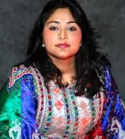 Runa Rizvi — Singer