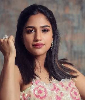 Siri Ravikumar
