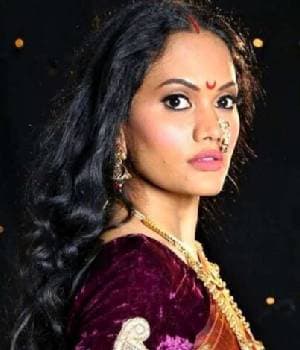 Sulakshana Joglekar — Supporting Actress