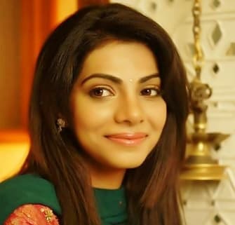 Tanvi Thakkar — Supporting Actress
