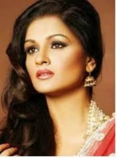 Tejaswini Kolhapure — Actress
