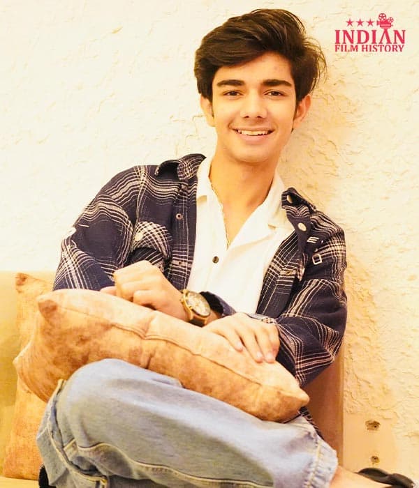 <p>Varun Buddhadev<br></p>