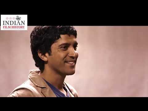 Farhan Akhtar Manages To Stand Out With His Amazing Chemistry With Annu Kapoor