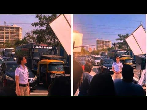 VIRAL | Kriti Sanon's Traffic Cop Look For Adv. Shoot | IFH