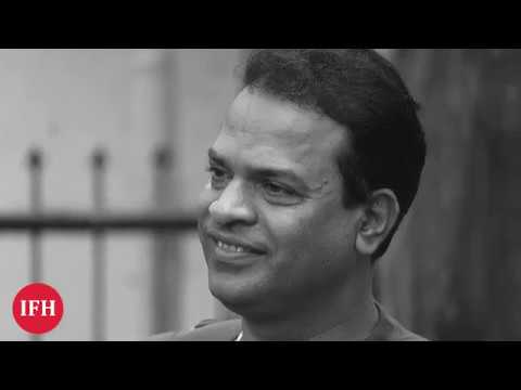 भरत लोकांना ओरडून सांगतोय 'तो मी नव्हेच' HD