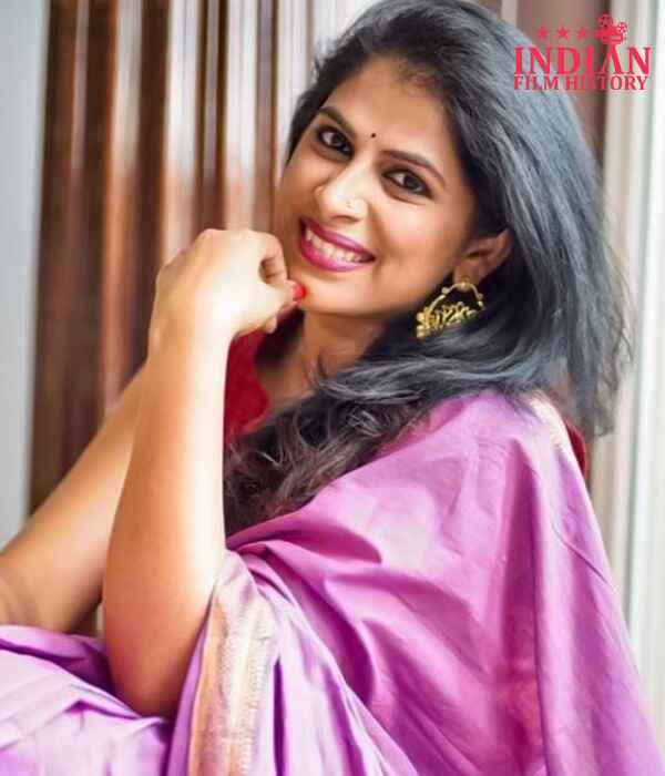 Pooja — Singer