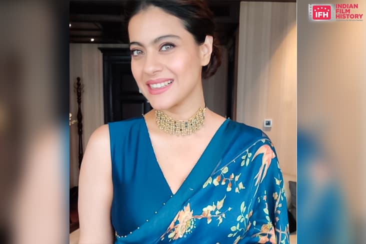 Kajol Stuns In A Royal Saree On The Fourth Day Of Navratri, Fans Admire Her Royal Blue Look
