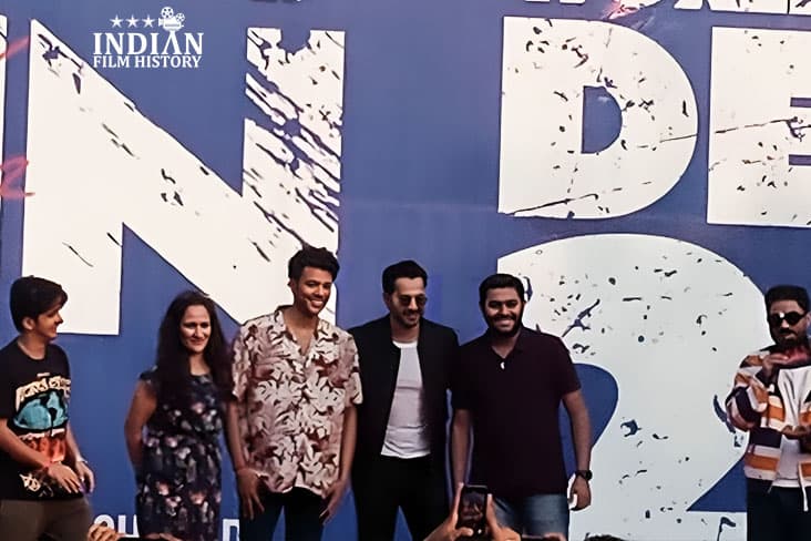 Varun Dhawan Unveiles Mega Poster Of Baby John Along With Producer Murad Khetani