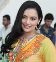 Shweta Menon — Actress