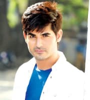 Omkar Kapoor — Actor