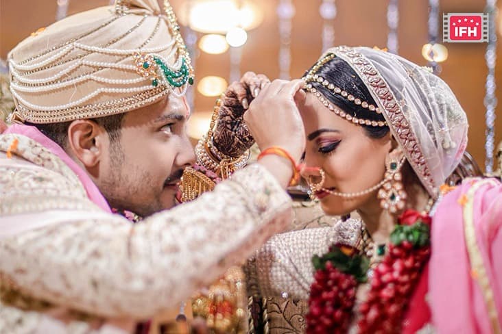 “Only A Woman Can Show This Kind Of Strength”- Singer Aditya Narayan On Welcoming Baby Girl With Wife Shweta Agarwal