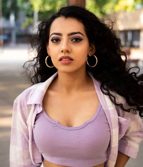 Aanand Priya