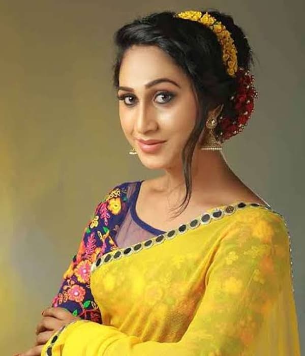 Anjali Ameer