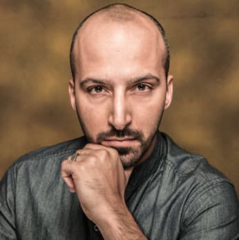 Areesz Ganddi — Supporting Actor