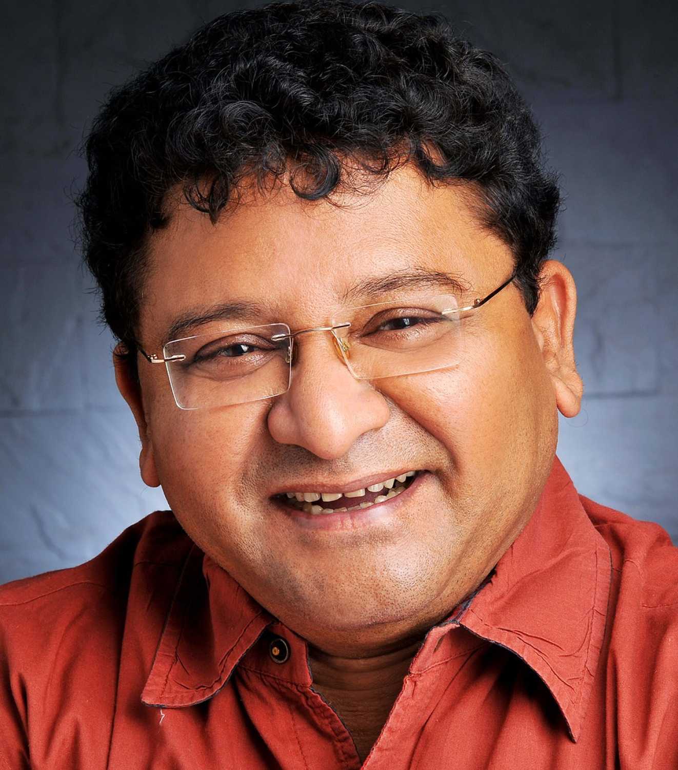Arun Nalawade — Supporting Actor