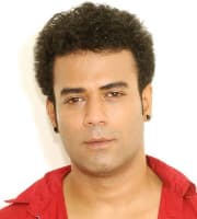 Aziz Naser — Supporting Actor