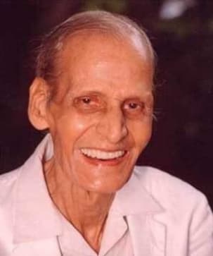 Kavi Pradeep — Lyricist