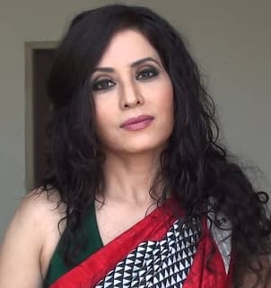 Mreenal Deshraj — Supporting Actress
