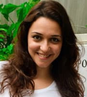 Nauheed Cyrusi — Actress