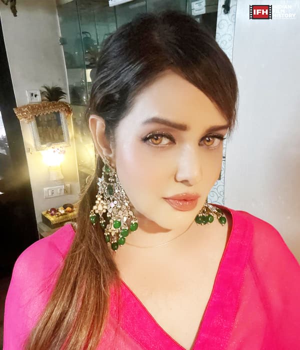 Poonam Jhawer